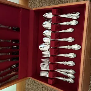 McGraw silverware set