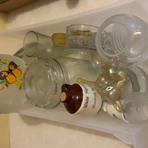 Miscellaneous glassware