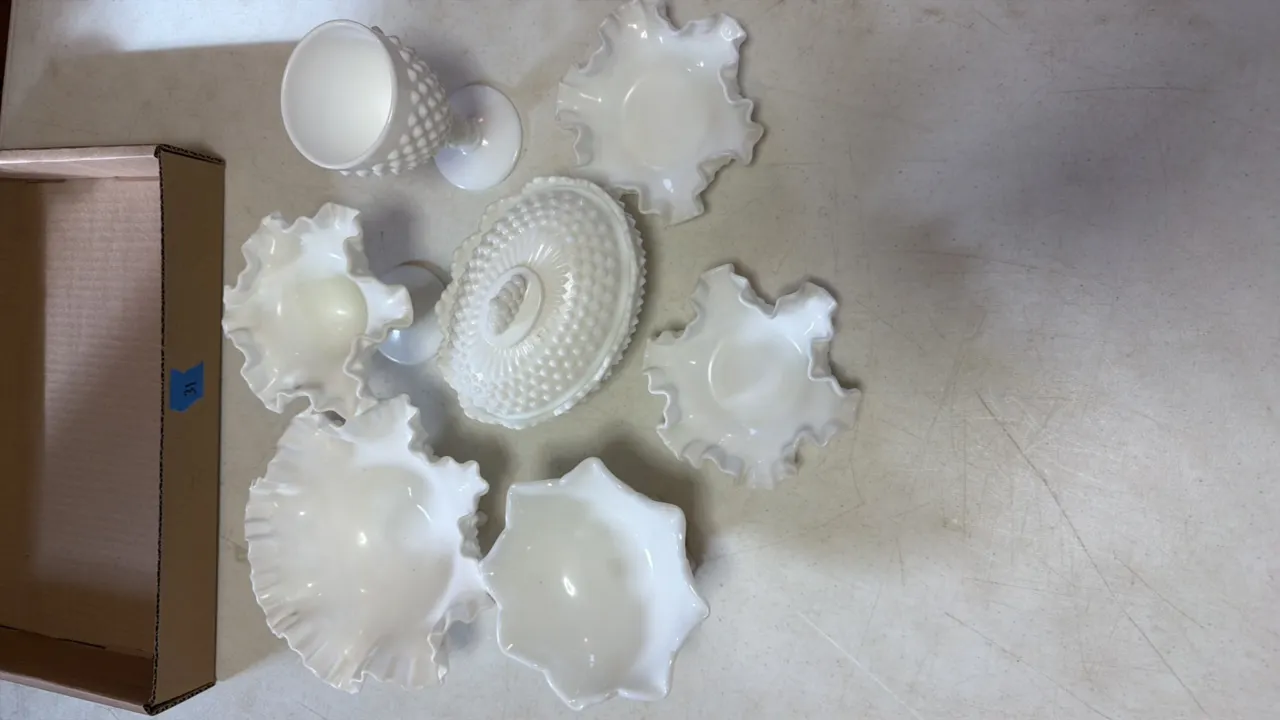 Milk glass set