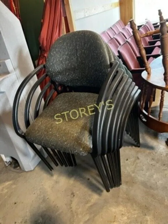 7 Armed Waiting Chairs