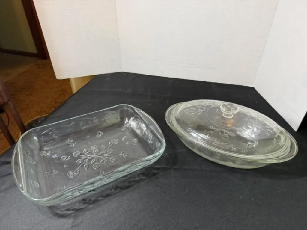 CASSEROLE DISHES