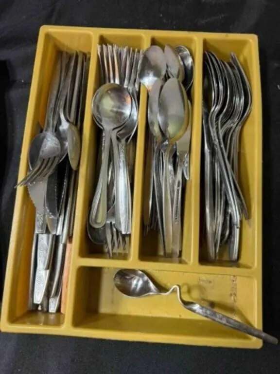 FLATWARE