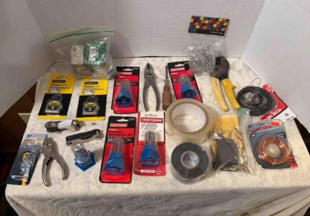 Tools, Pliers, Tape, Tape Measures