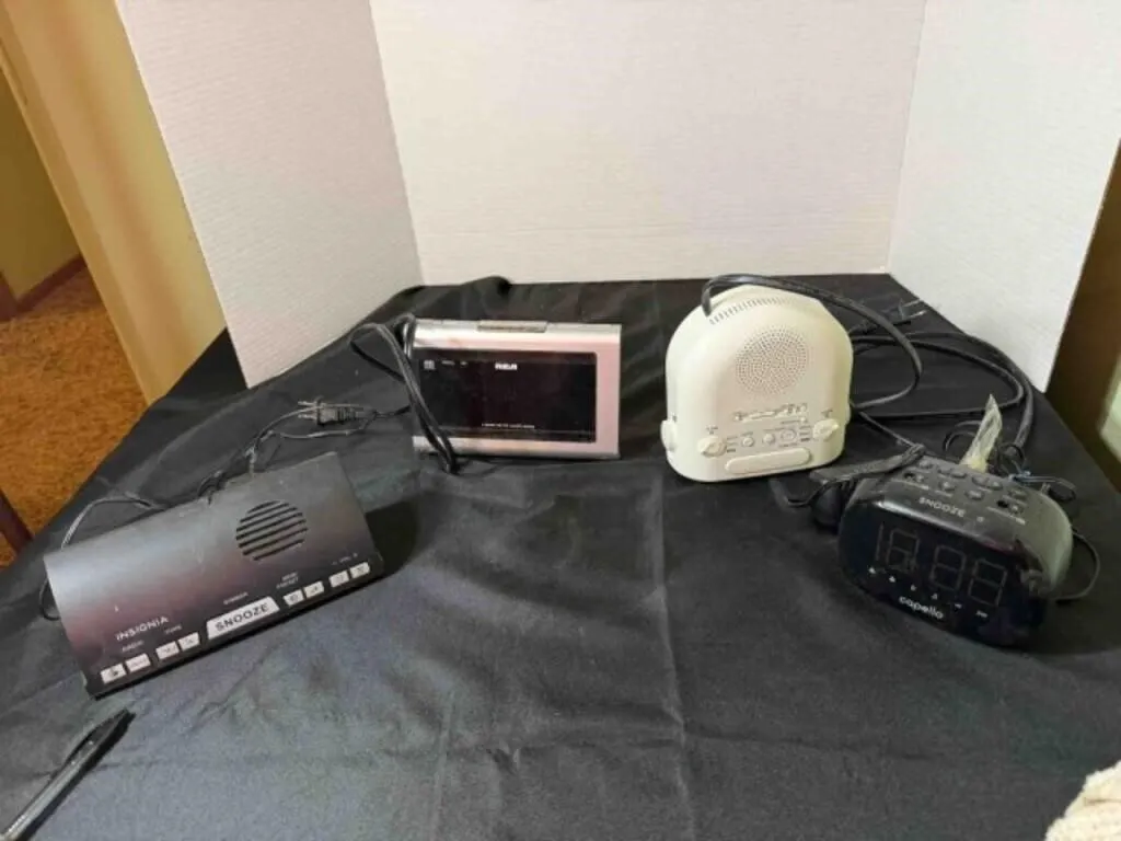 4-RADIOS