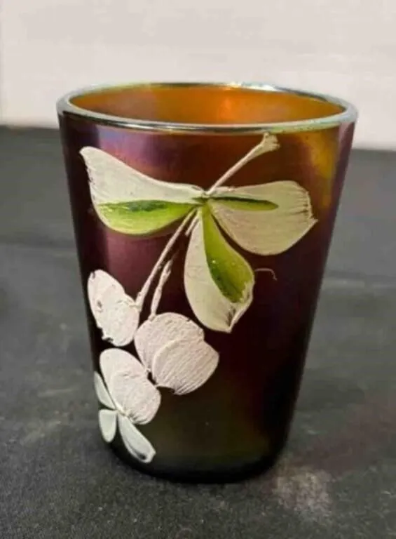 VINTAGE GLASS CUP