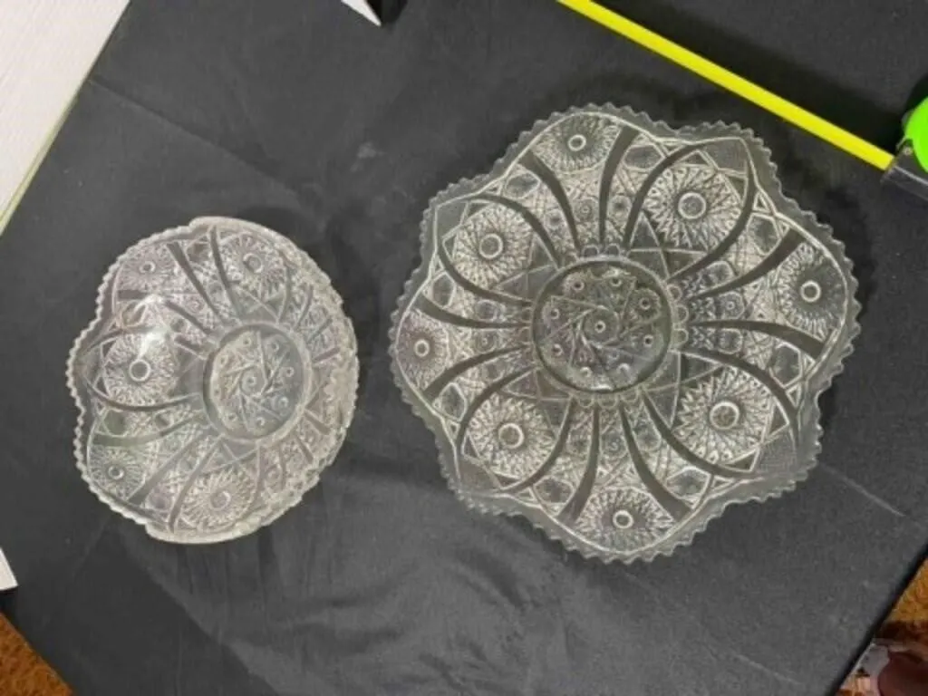 GLASS BOWL AND GLASS SERVING PLATTER
