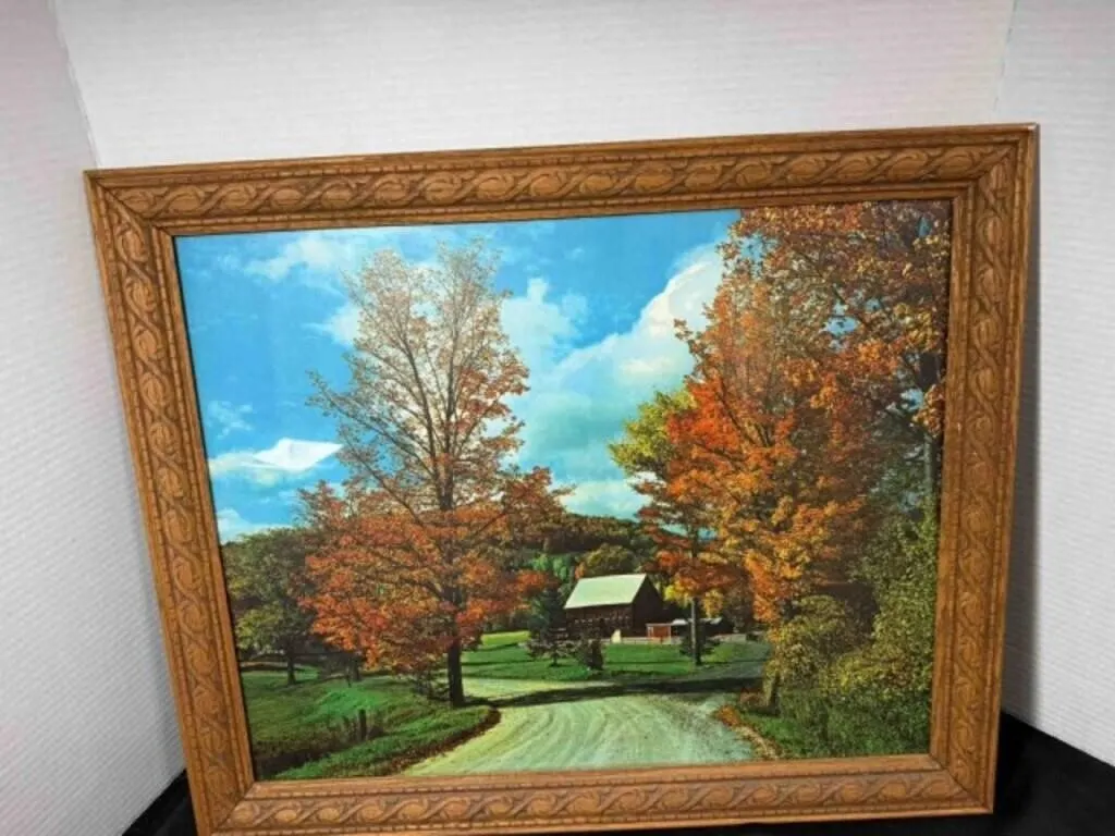 FRAMED BARN/TREE PIC