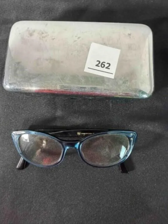 VINTAGE EYE GLASSES