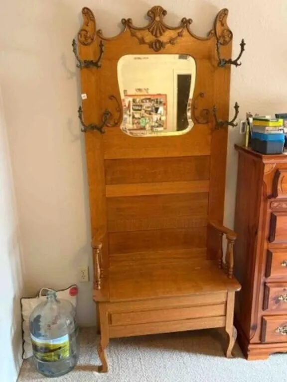 VINTAGE OAK HALL TREE