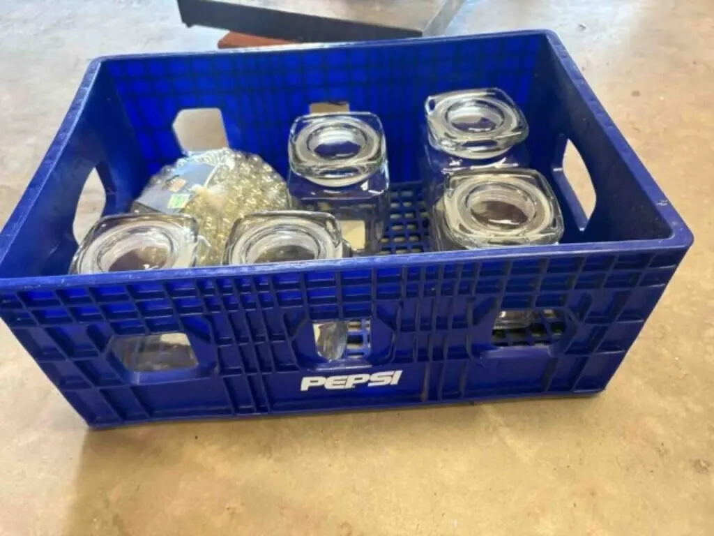 GLASS CANISTERS