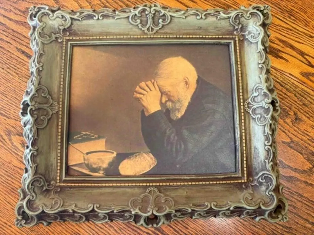 WALL PICTURES
