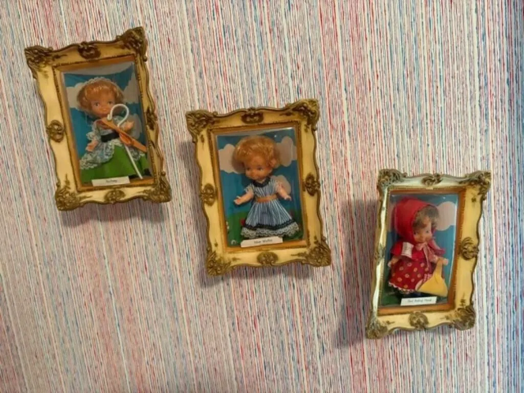 VINTAGE ARNOLD CUTTER DOLLS