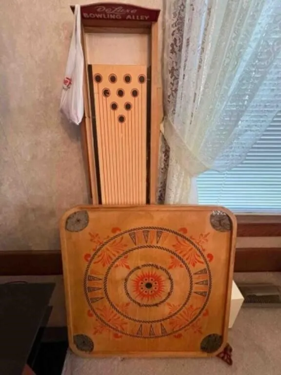 VINTAGE WOODEN GAMES