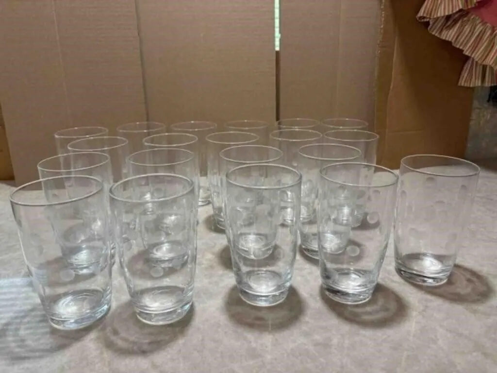 20 PC - DRINKWARE