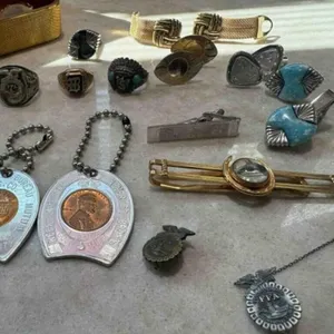ASSORT. VINTAGE MENS JEWELRY