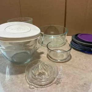 PAMPERED CHEF MEASURE BOWL - PYREX