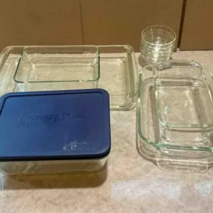 PYREX BAKEWARE