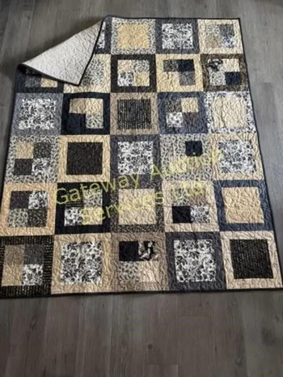 Quilt 56" x 66" Machine Quilted Made by DMC's WMSC