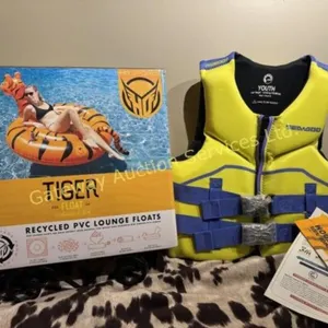 Seadoo Life Jacket Jr/youth and a Tiger Pool Float