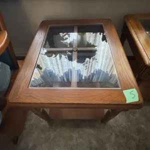 GLASS TOP END TABLE