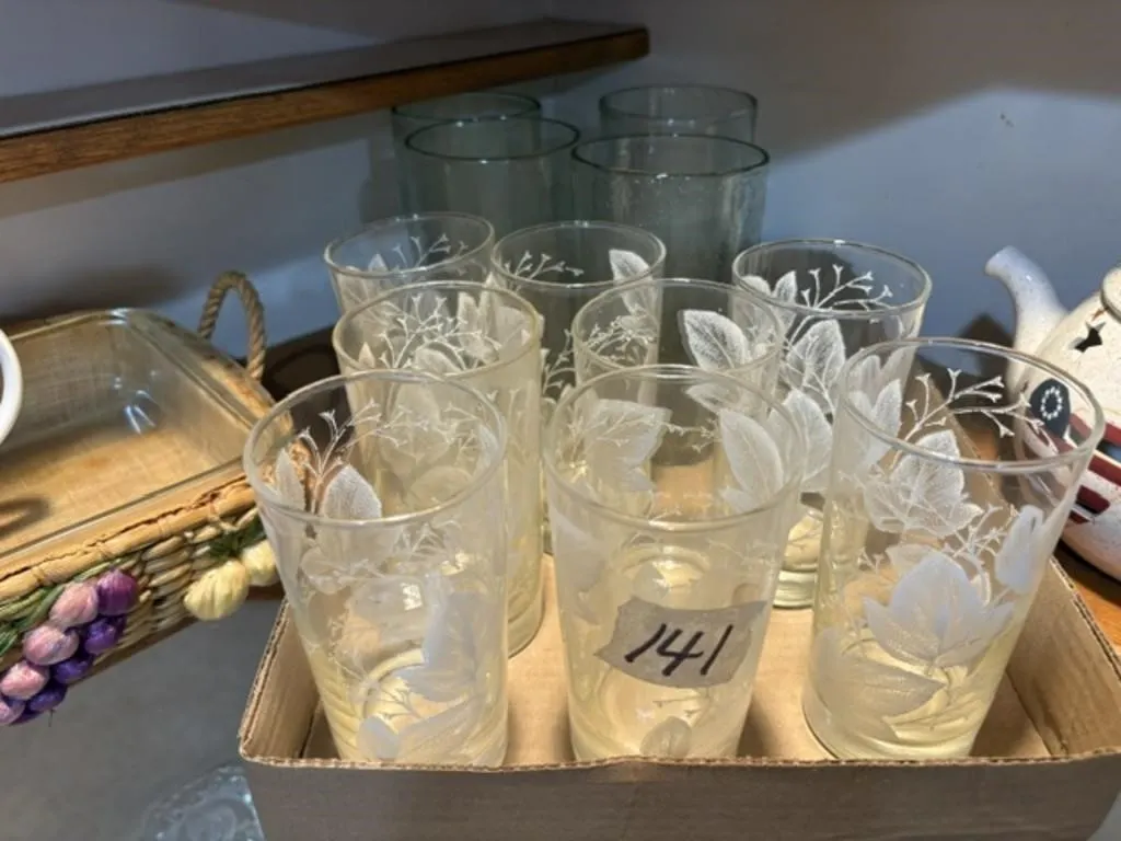 DRINKING GLASSES