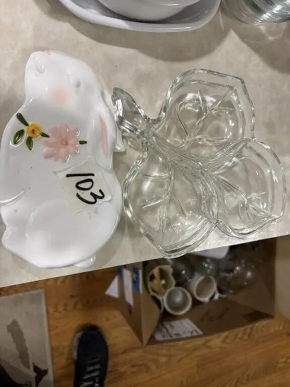 RABBIT SPOON REST & CLOVER LEAF DISHES