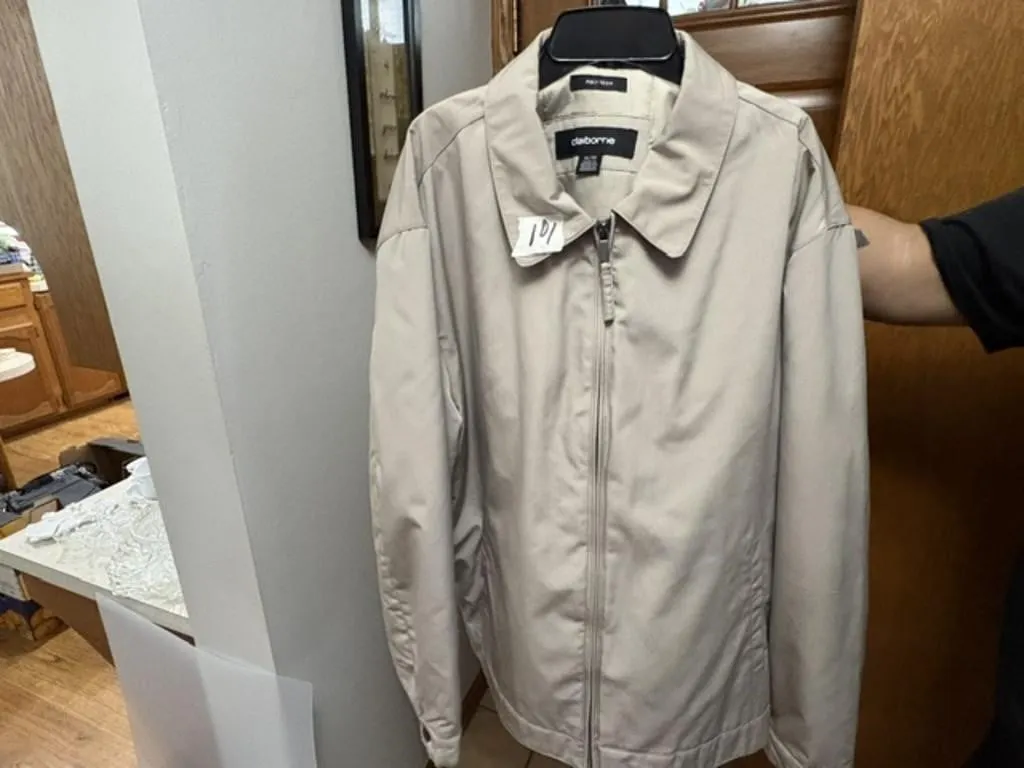 CLAIBORNE MENS XL