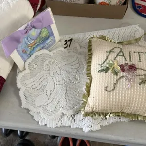 FAITH PILLOW, DOILLIES & RUNNER