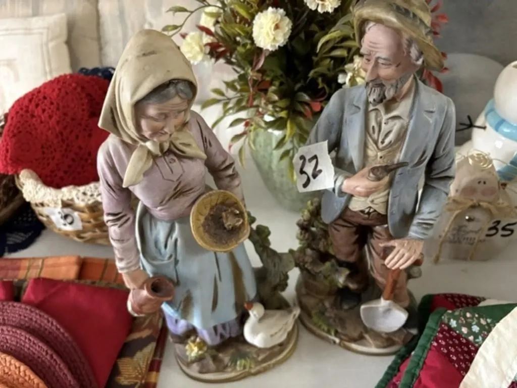 HOMCO OLD MAN & WOMAN