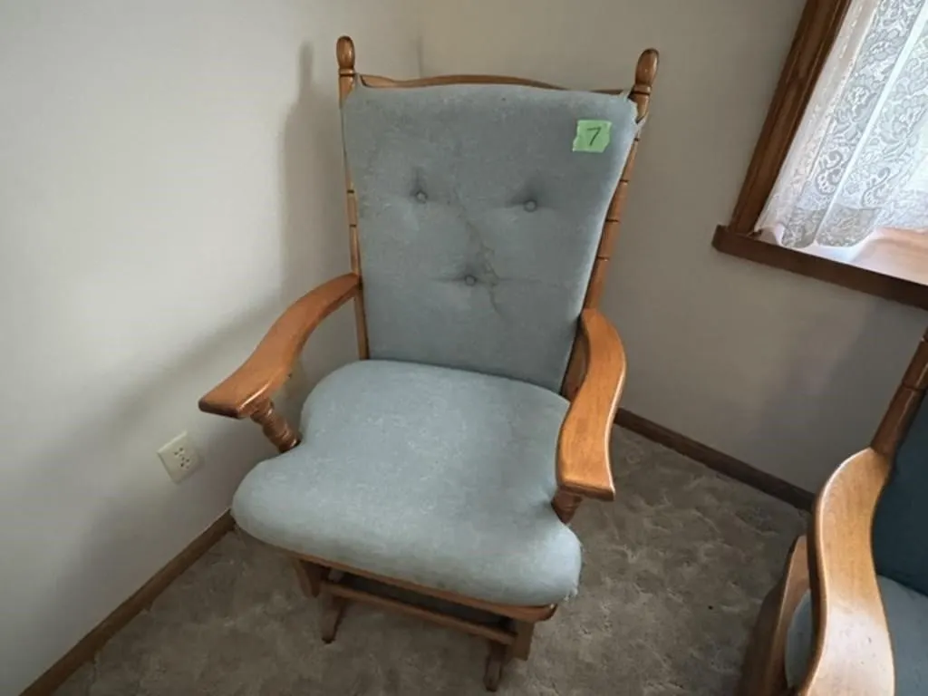 GLIDER ROCKER