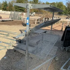Foldable racking