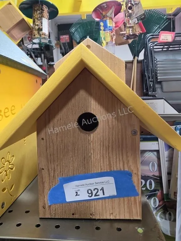Bird house