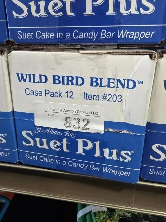 Bird suet
