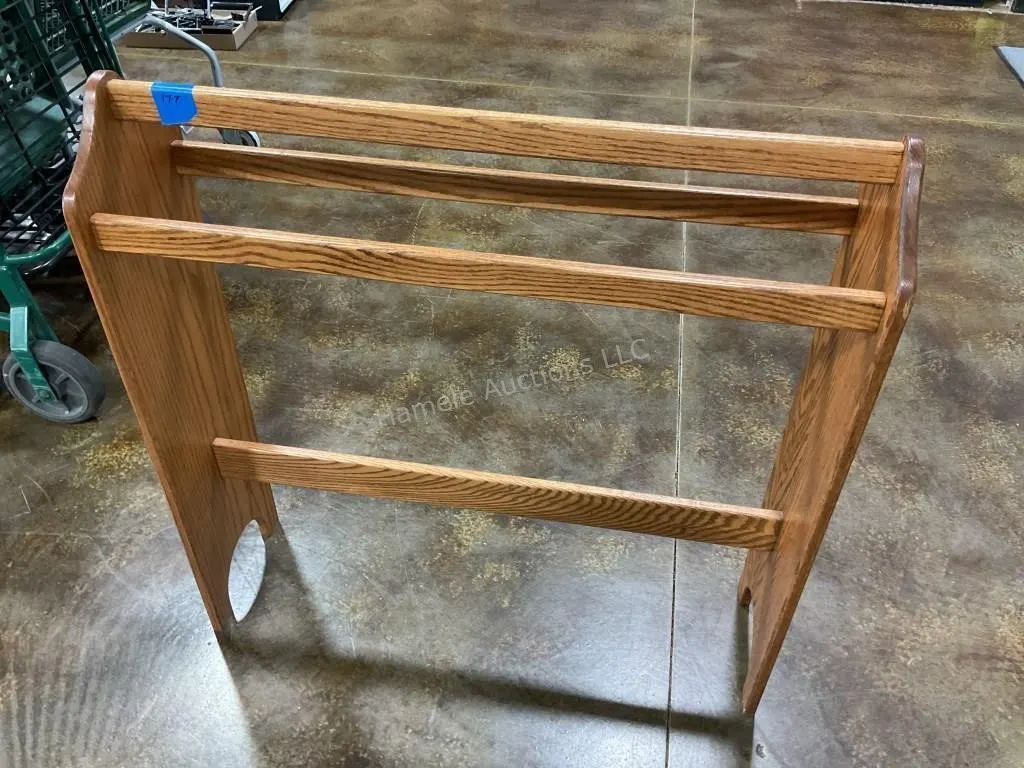 Wooden Quilt Rack