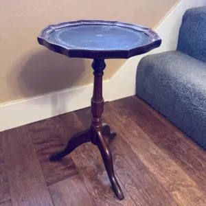 Octagonal Pedestal Table
