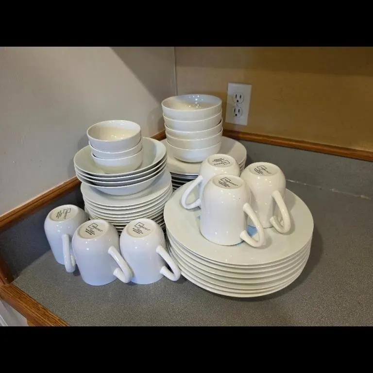White Ceramic Dinnerware