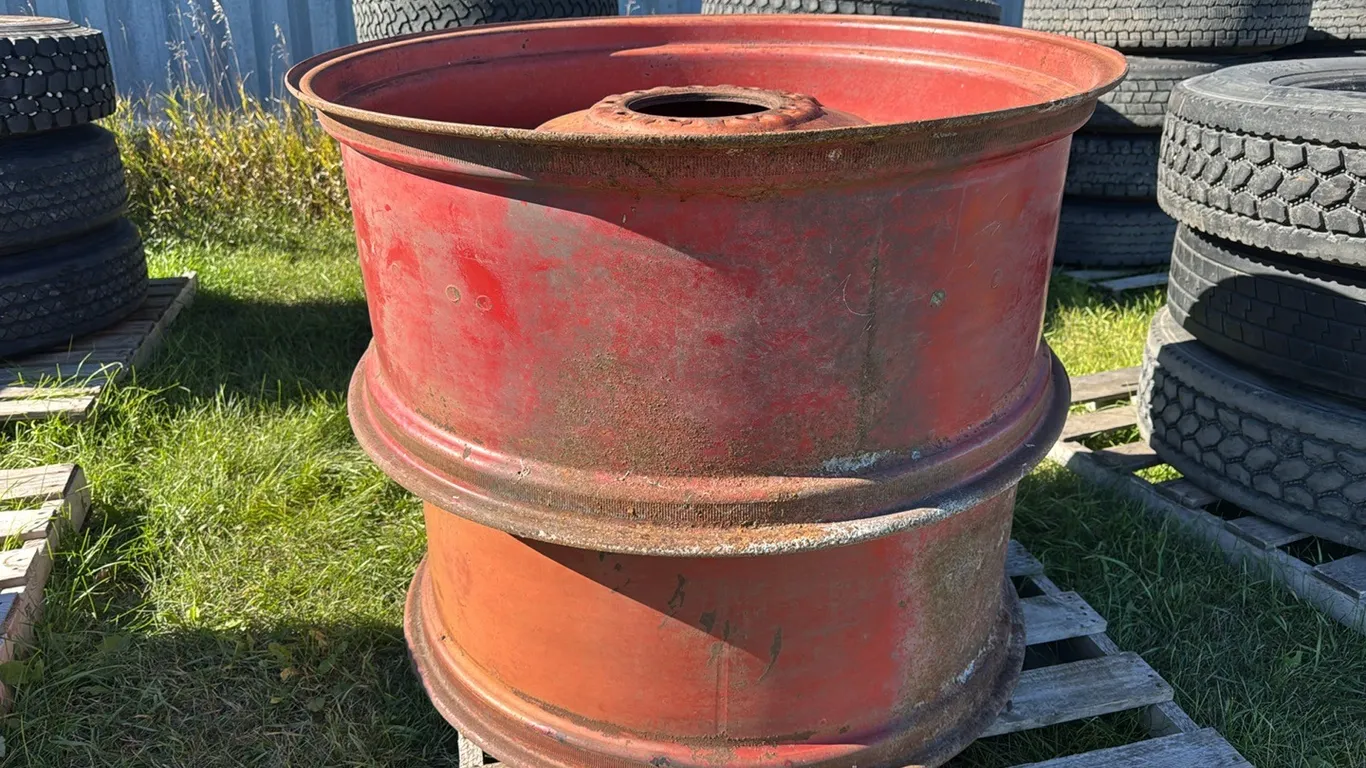 PR) 42” 9-bolt wheels