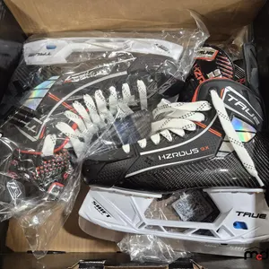 True Hzrdus 9X Hockey Skates (Size: 7.0 / Width: R)
 UNRESERVED