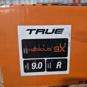 True Hzrdus 9X Hockey Skates (Size: 10.0 / Width: R)
 UNRESERVED