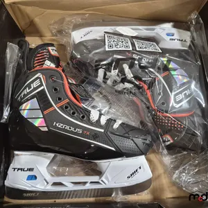 True Hzrdus 7X Hockey Skates (Size: 6.5 / Width: R)
 UNRESERVED