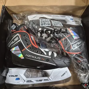 True Hzrdus 7X Hockey Skates (Size: 10.0 / Width: R)
 UNRESERVED