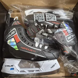 True Hzrdus 5X Hockey Skates (Size: 7.5 / Width: R)
 UNRESERVED