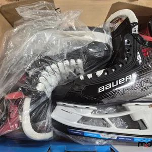 Bauer Vapor X5 Pro Intermediate Hockey Skates (Size: 4.5 / Fit 1 Low Volume)
 UNRESERVED