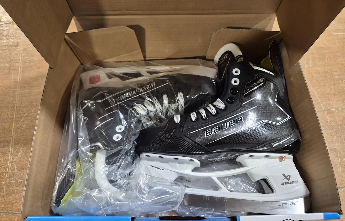 Bauer Supreme Ignite Pro+ Int Hockey Skates (Size: 5.0 / Fit 2 Medium Volume)
UNRESERVED