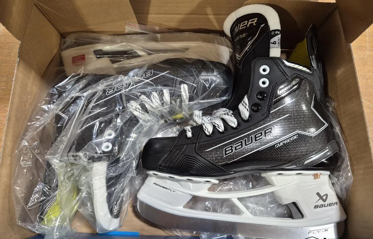 Bauer Supreme Ignite Pro+ Int Hockey Skates (Size: 6.0 / Fit 2 Medium Volume)
UNRESERVED