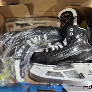 Bauer Supreme Ignite Pro+ Int Hockey Skates (Size: 6.0 / Fit 2 Medium Volume)
 UNRESERVED
