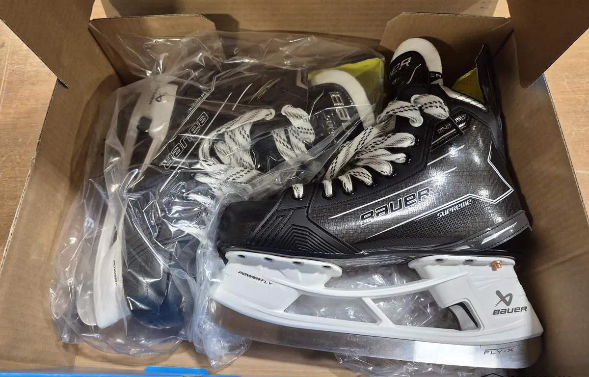 Bauer Supreme Ignite Pro+ SR Hockey Skates (Size: 8.5 / Fit 2 Medium Volume)
UNRESERVED