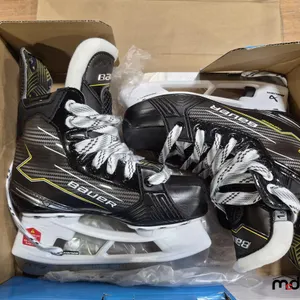 Bauer Supreme Ignite Pro+ Junior Hockey Skates (Size: 1.5 / Width: D)
 UNRESERVED