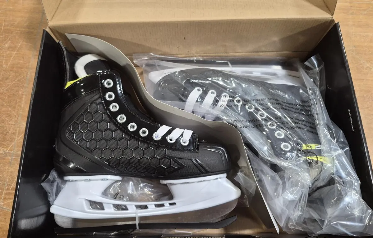 Winnwell AMP500 Junior Hockey Skates (Size 5)
UNRESERVED