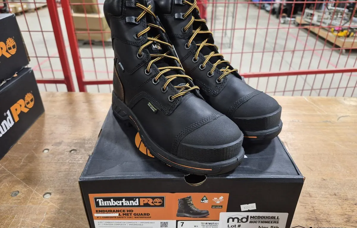 Timberland PRO Endurance HD Met Guard 8" Work Boots (Size: 7 Men's)
UNRESERVED